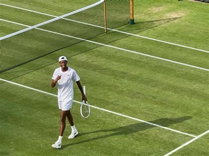 Exploring The Christopher Eubanks Net Worth